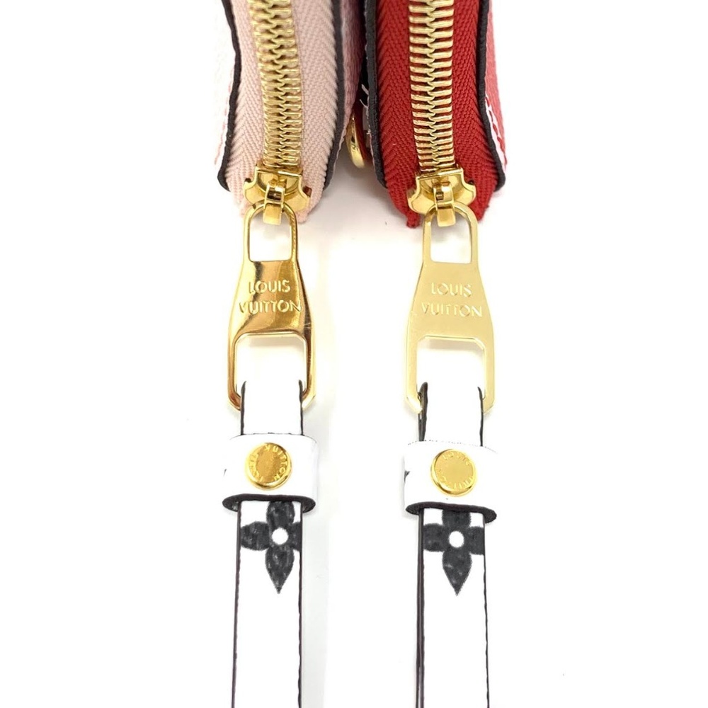 ❌SOLD❌Louis Vuitton Giant Monogram Pochette - Picture 4 of 6